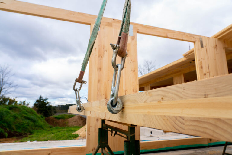 El CLT, la prefabricación en madera contralaminada