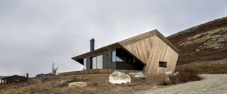 CABINA ENCAPUCHADA #Arquitecturademadera