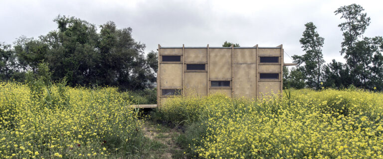 CABIN ON THE BORDER #Arquitecturademadera