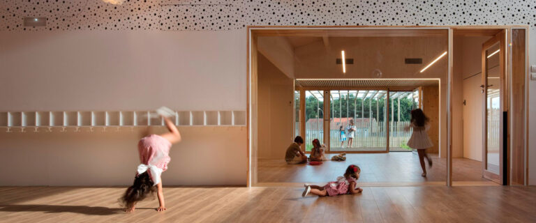 ESCUELA INFANTIL A BAIUCA #Arquitecturademadera